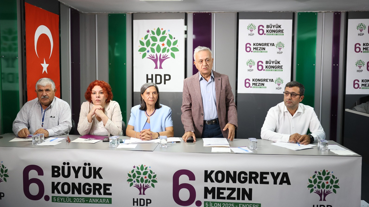 Hdp Kongreye Gitti, Eş Genel Başkanlar Belli Oldu1