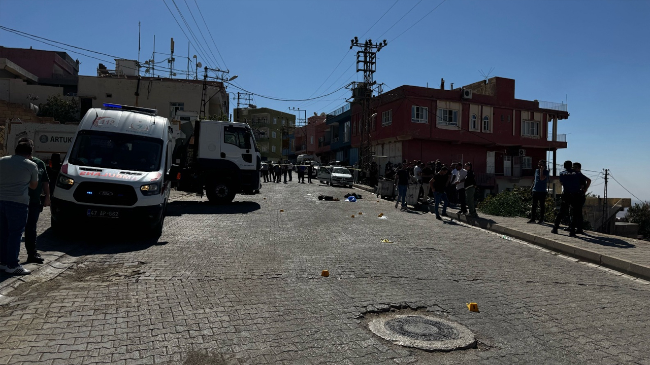 Mardin'de Kadın Ve Çocuk Demeden Silahla Saldırdılar