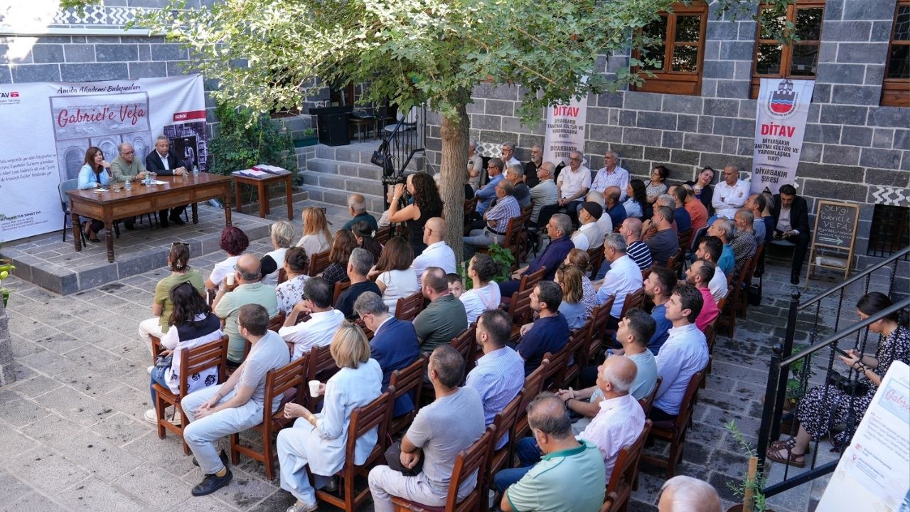 Serra Bucak Gabriele Vefa 1