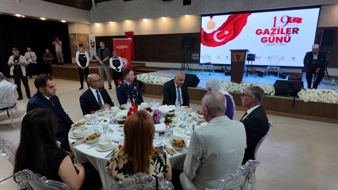 Vali Zorluoglu Diyarbakir 2