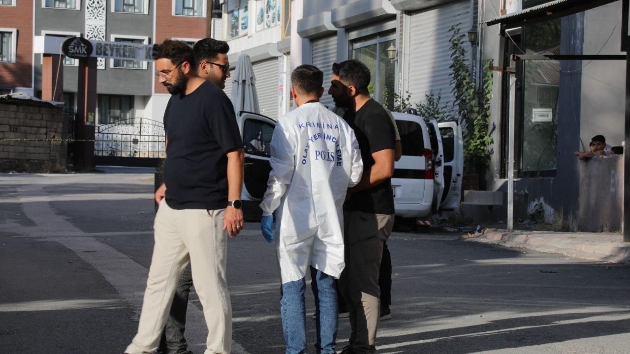 Van Silahli Saldiri1