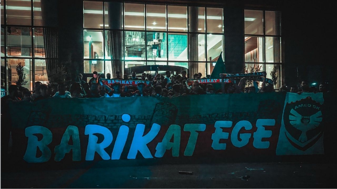 Amed Manisa Taraftar 3