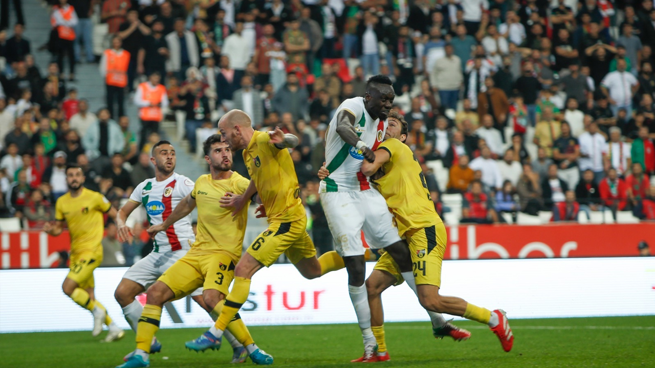 Amedspor Maçında, Binlerce Kişinin Gördüğünü Hakem Görmedi2