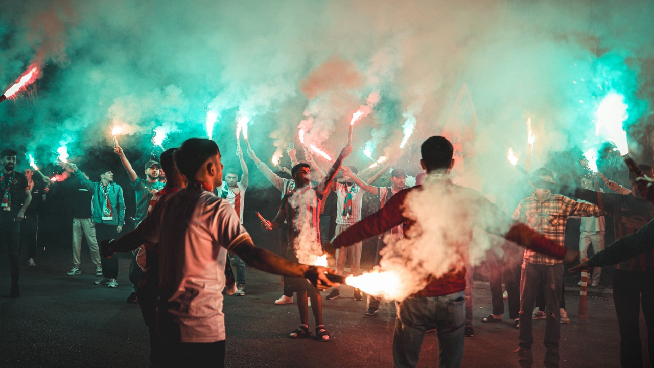 Amedspor Taraftarından Deniz Undav Ve Sakarya Açıklaması1