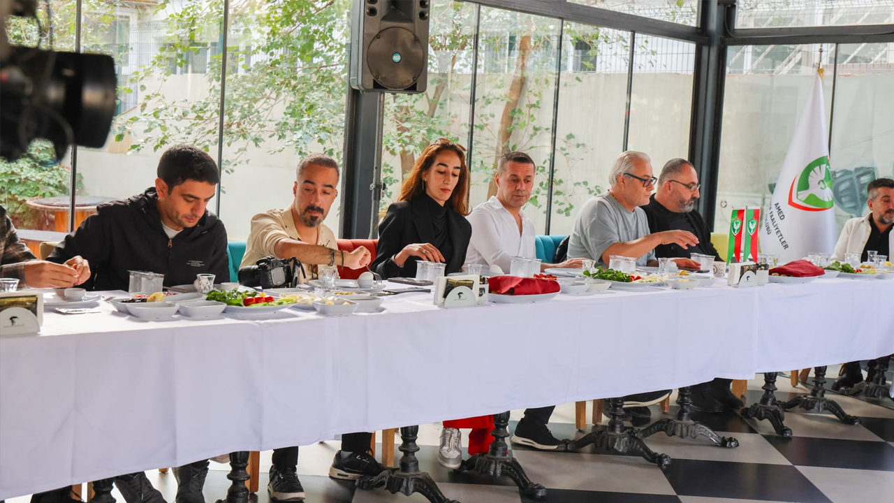 Amedspor’un Yeni Yönetimi Ve Hocası Ilk Kez Basın Önünde2