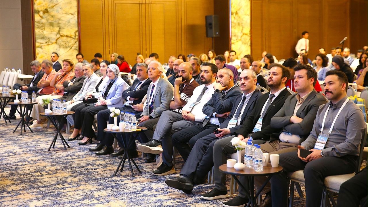 Diyarbakir Dahiliye Kongre 1