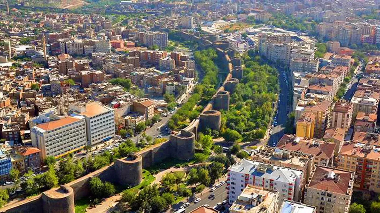 Diyarbakir Efsaneleri-1