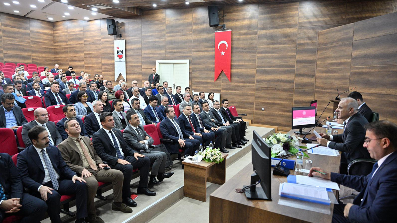 Diyarbakır Valisinden Hafif Raylı Sistem Projesine Tam Destek2