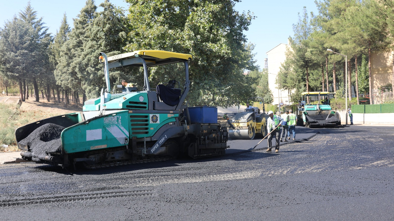 Diyarbakır’da 18 Km’lik Yol, 16 Cadde Ve Bulvar Yenilendi