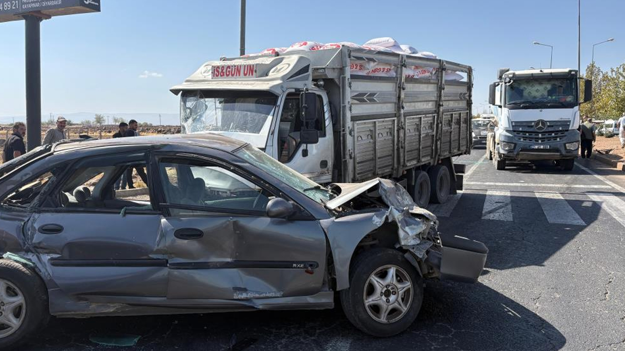 Di̇yarbakir'da Aracin Freni̇ Patlad2