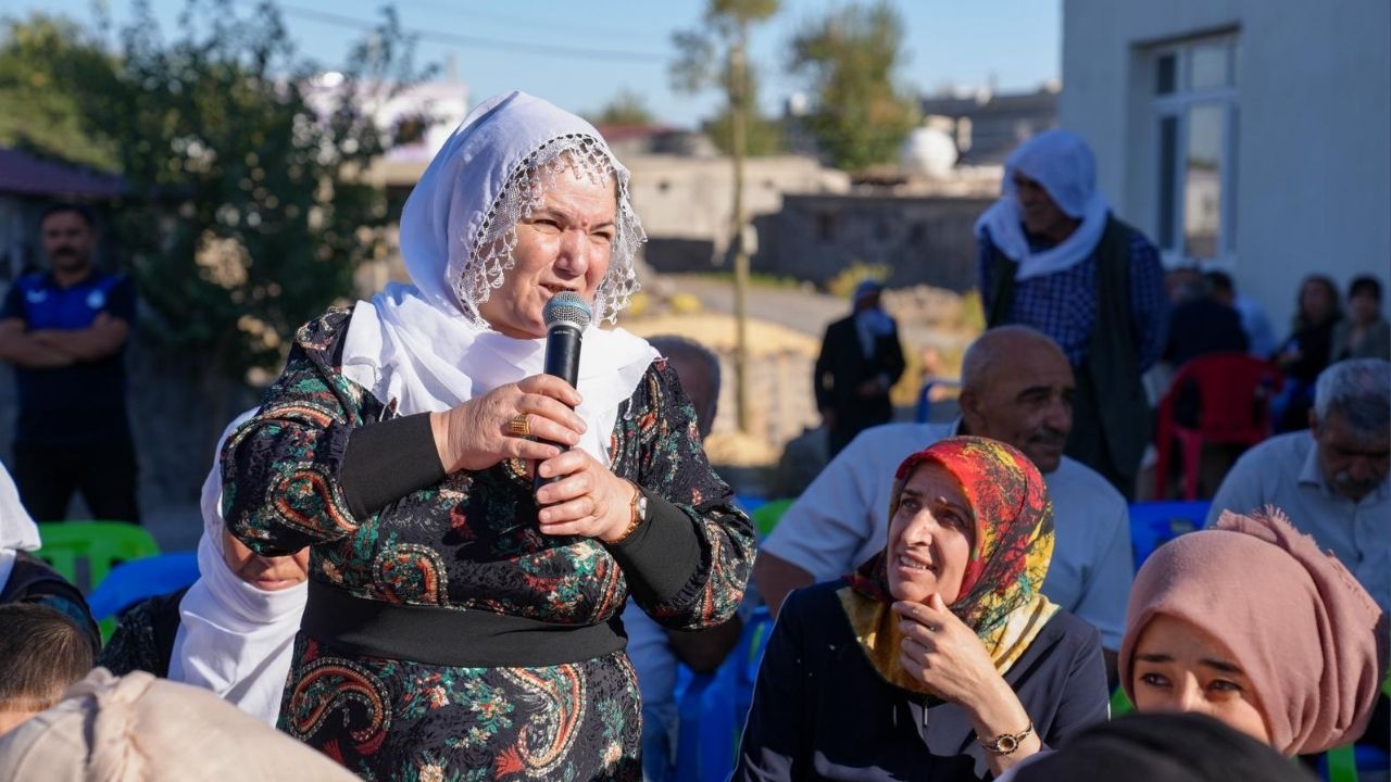Diyarbakirda Belediye Gitti Halk Geldi Baglar Tokluca 3