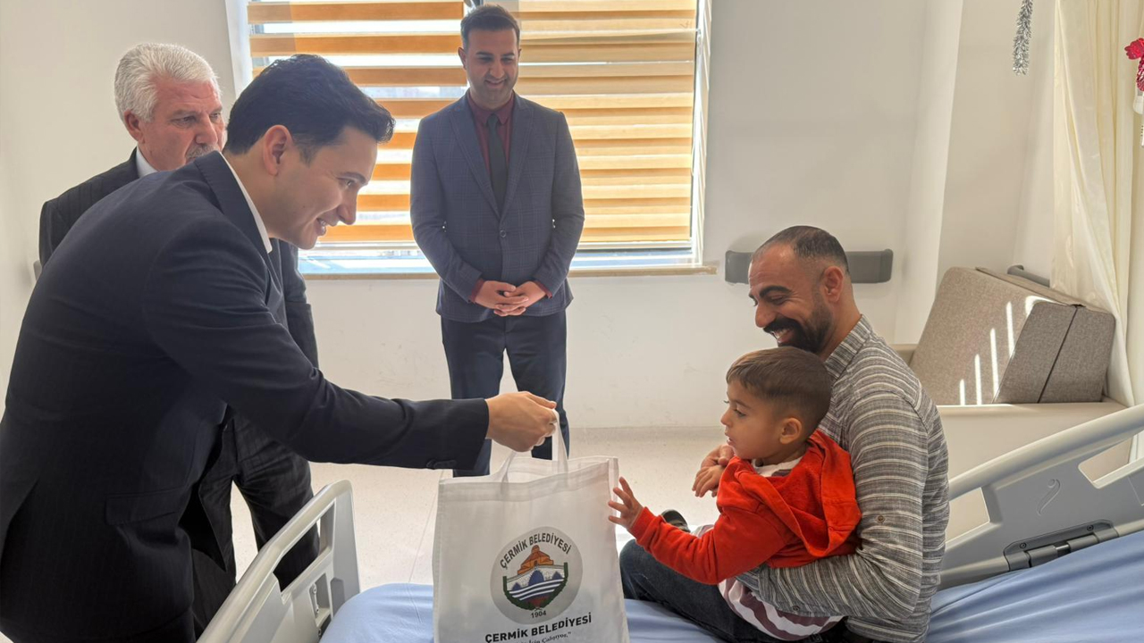 Diyarbakır'da Çocukları Ücretsiz Sünnet Ettirdiler1