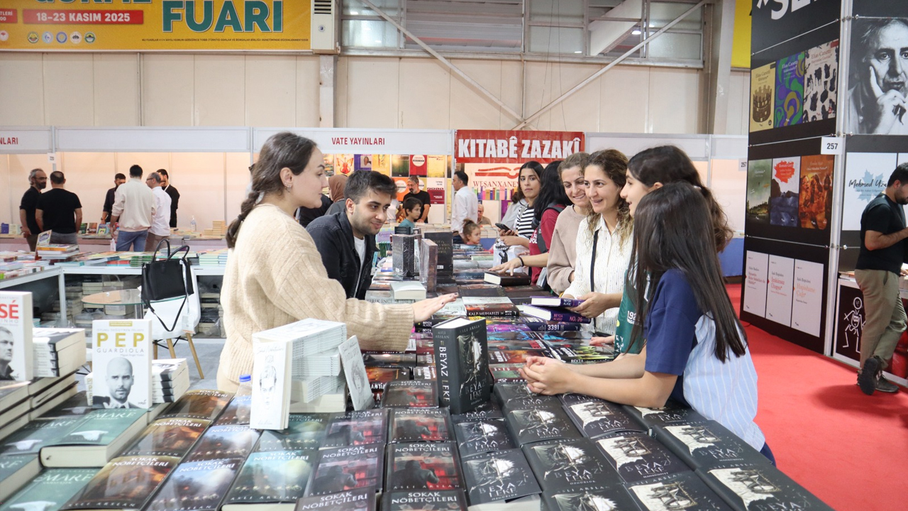 Diyarbakır'da Çok Dilli Fuar3