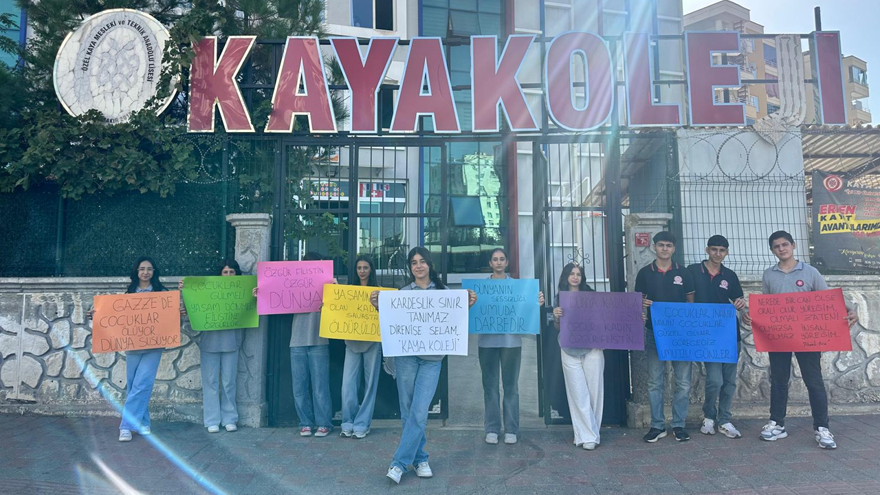 Diyarbakır'da Kolej Öğrencilerinden Filistin’e Destek1