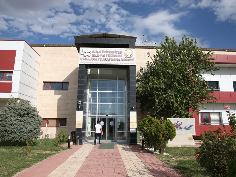 Diyarbakır’da Numune Analizi, Üniversite Için Gelir Kapısı Oldu2