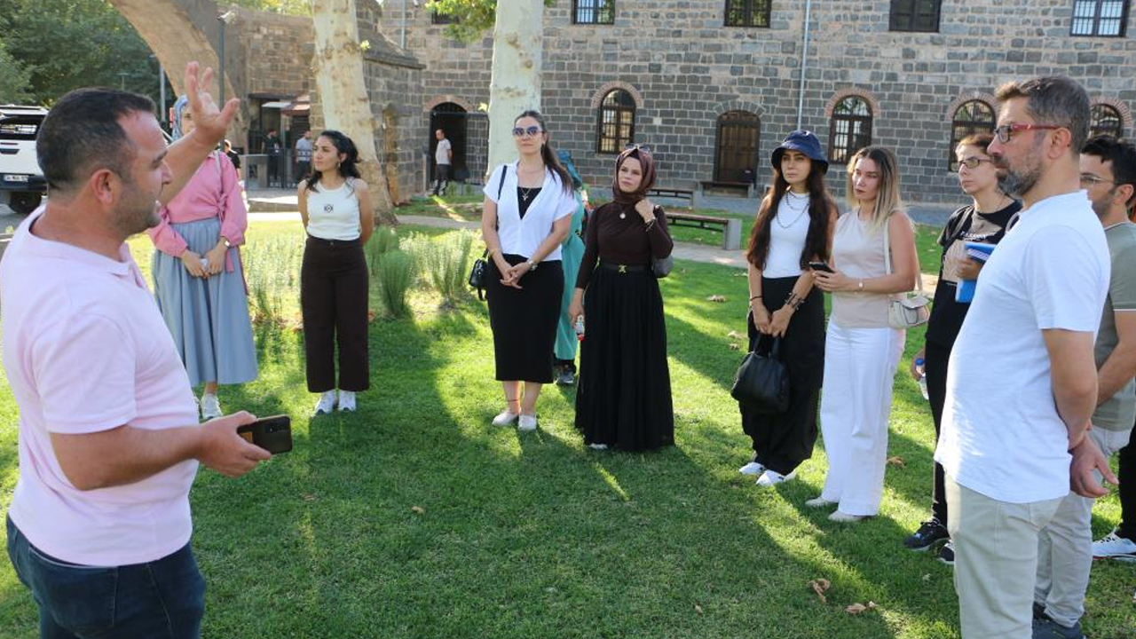 Diyarbakır'da Öğretmenlere 'Müze' Temelli Eğitim1