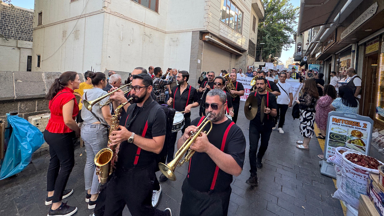 Diyarbakır’da Sağlıklı Yaşam Yürüyüş Yaptılar3