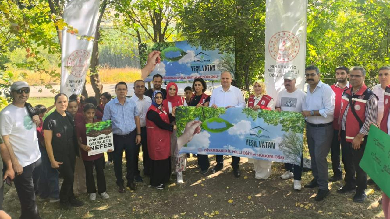 Diyarbakır'da 'Yeşil Vatan, Temiz Hava' Yürüyüşü