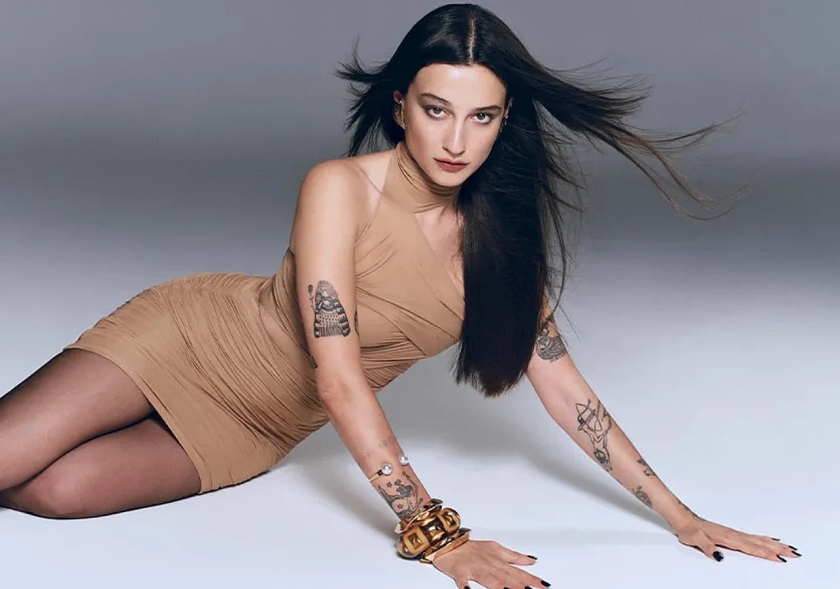 Melike Şahin’den Tarihi Başarı 68. Grammy’de 4 Kategoride Öne Çıkıyor