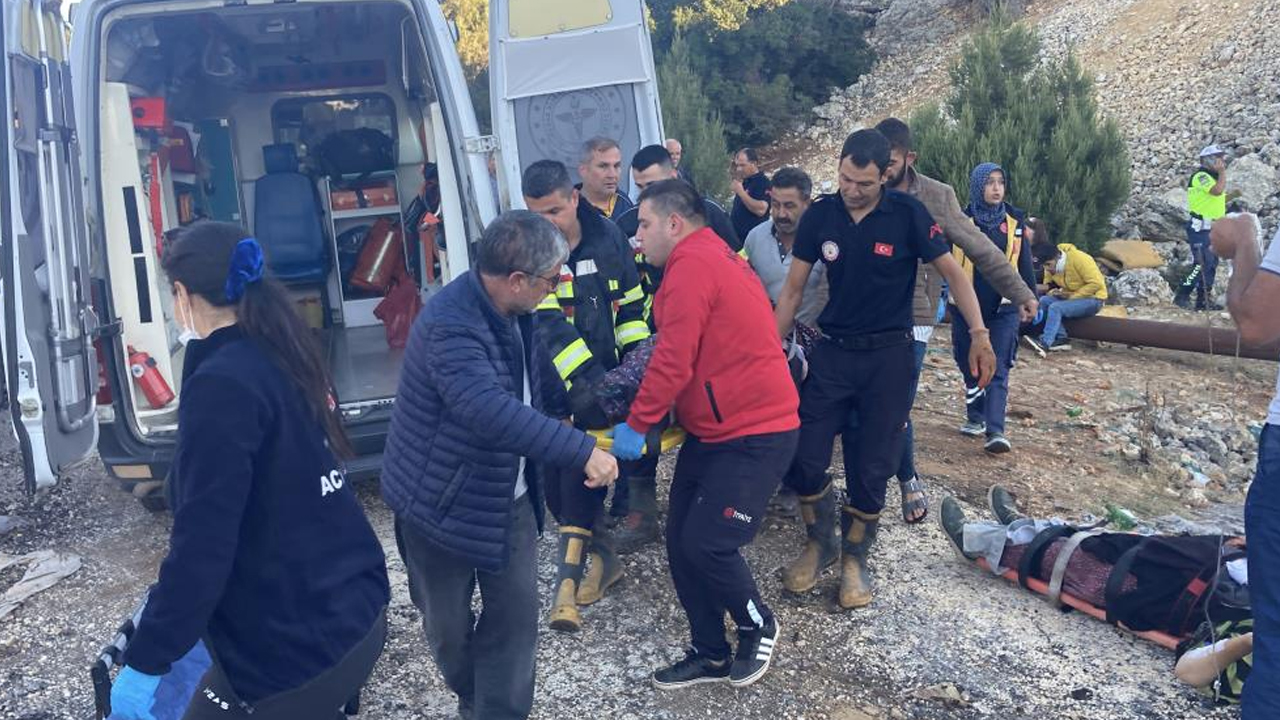 Tarım Işçilerini Taşıyan Minibüs Şarampole Devrildi1