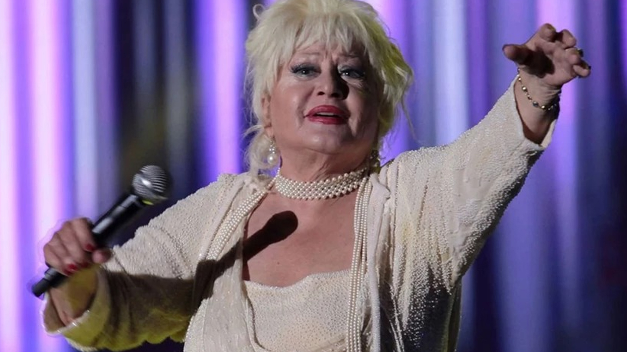 Ünlü Sanatçı Muazzez Abacı'dan Kötü Haber!1