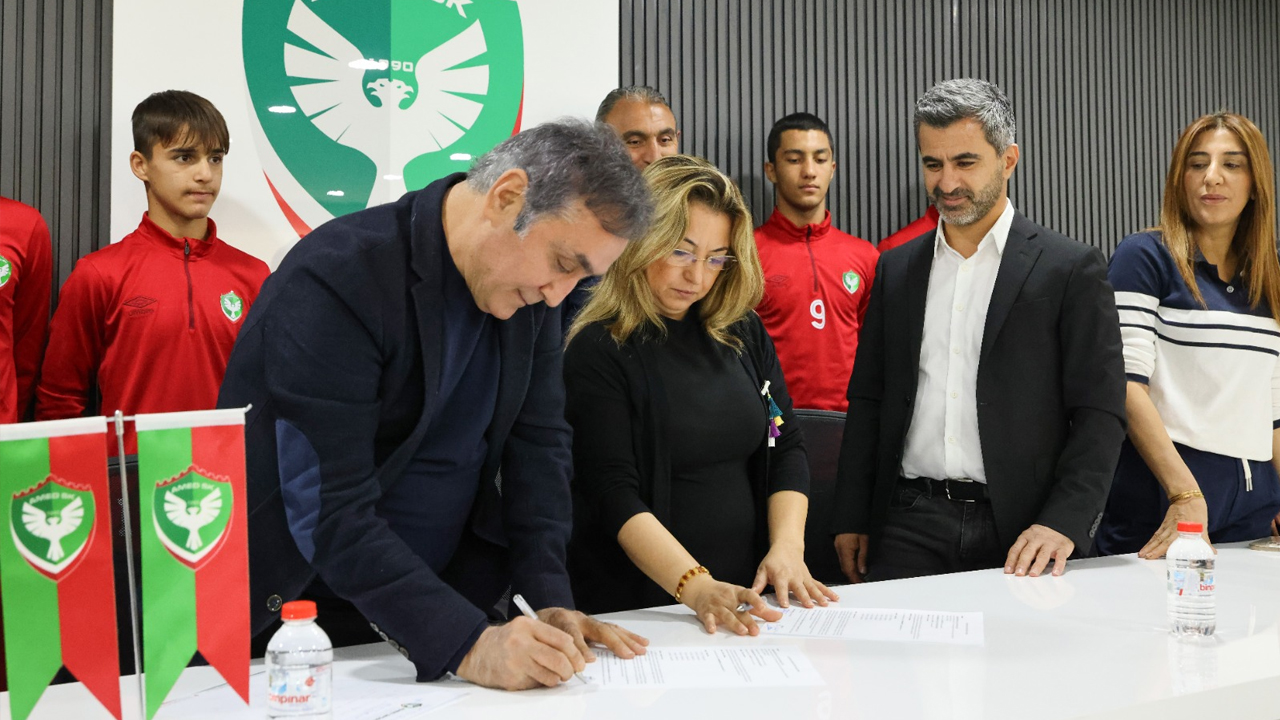 Amedspor Altyapısı Için Sponsorluk Anlaşması1