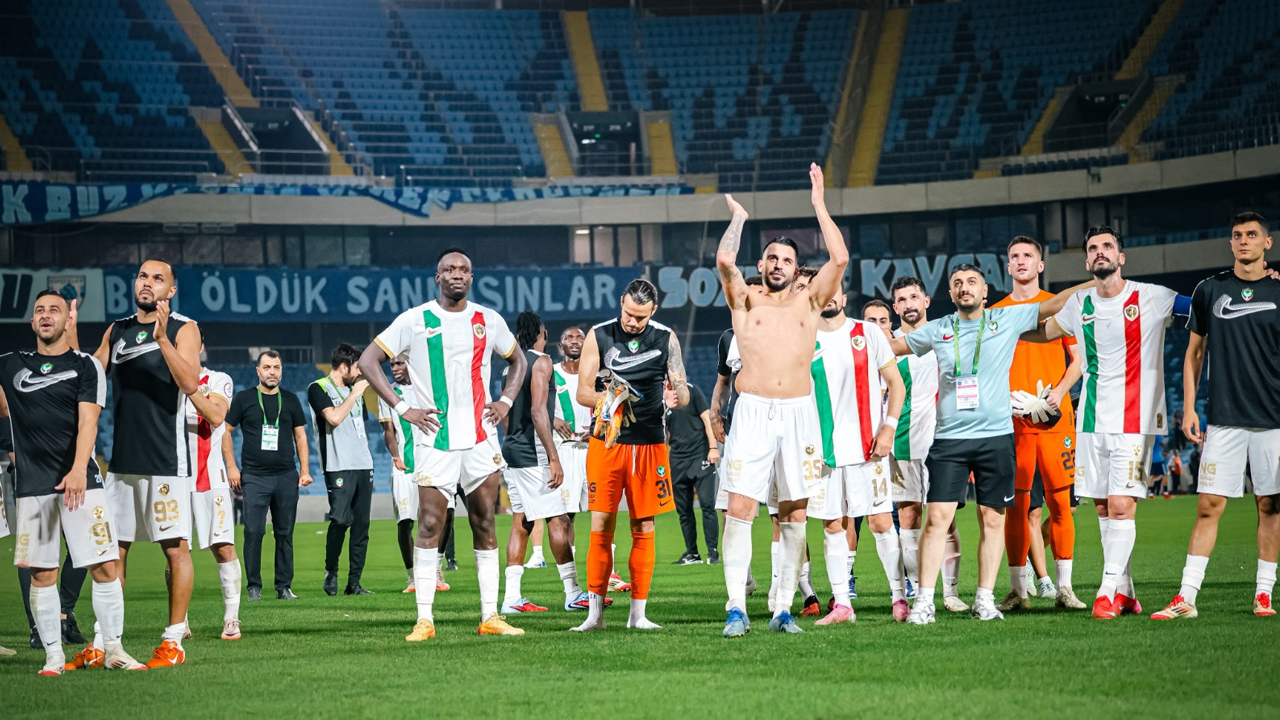 Amedspor, Diyarbakır'da Hatayspor'a Hiç Yenilmedi3