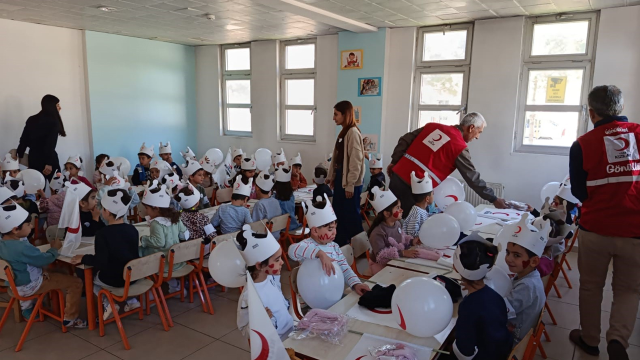 Anaokulu Öğrencilerine Kızılay Tanıtıldı1
