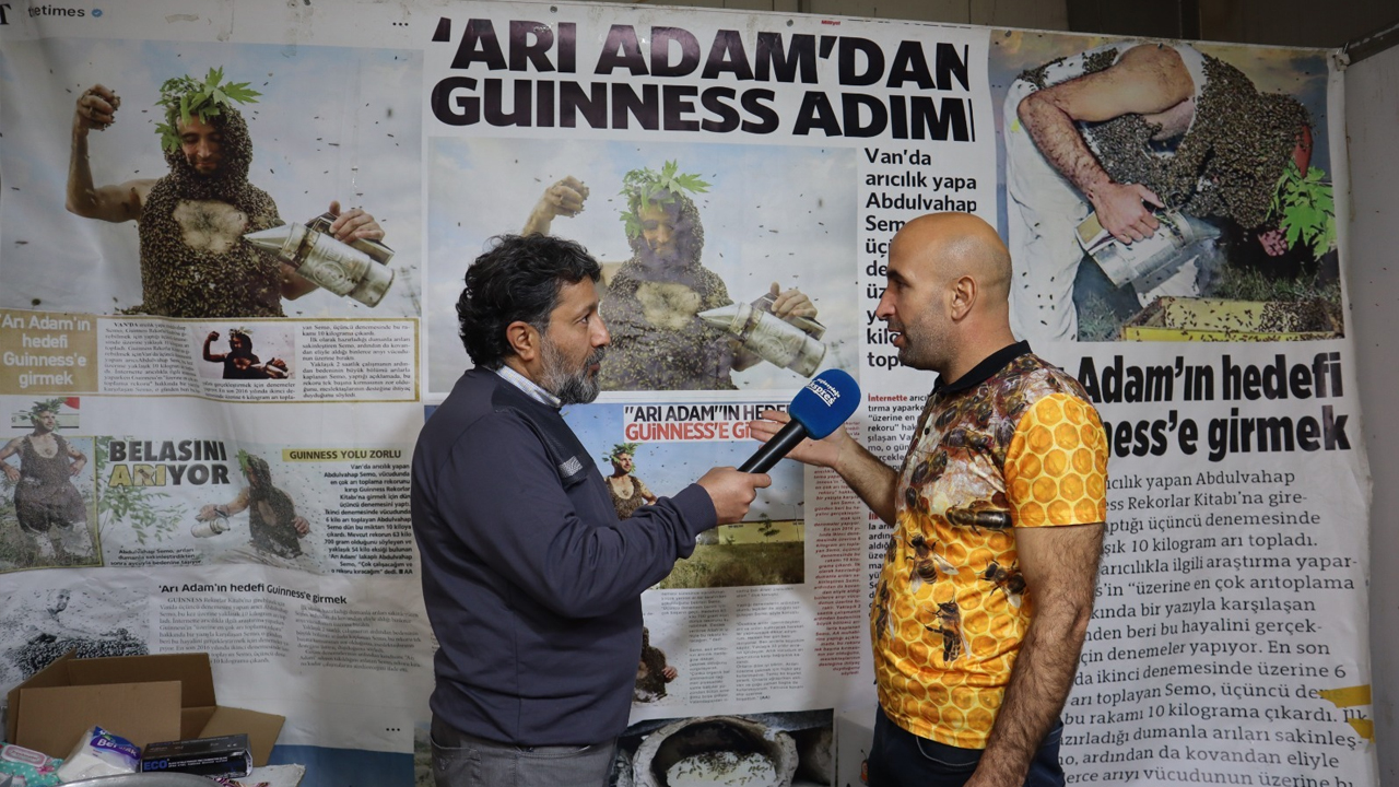 ‘Arı Adam’ Diyarbakır’daki Fuarda Yerini Aldı3