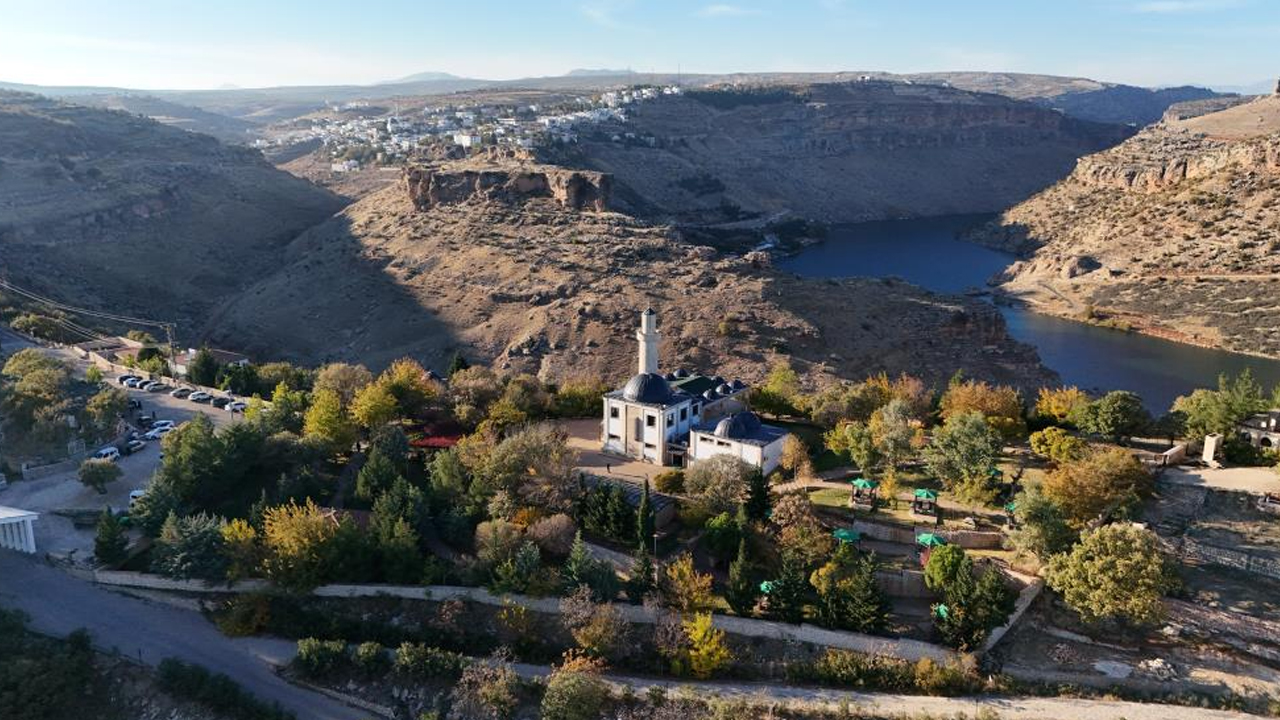 Diyarbakır’a Gelen Turistler Ilk Orayı Ziyaret Ediyor2