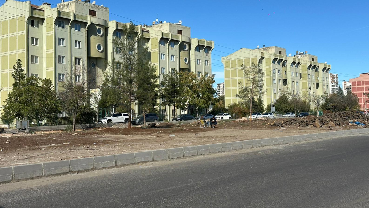 Diyarbakır’da 28 Bin Nüfuslu Mahallede Tek Atm Ve Ring2