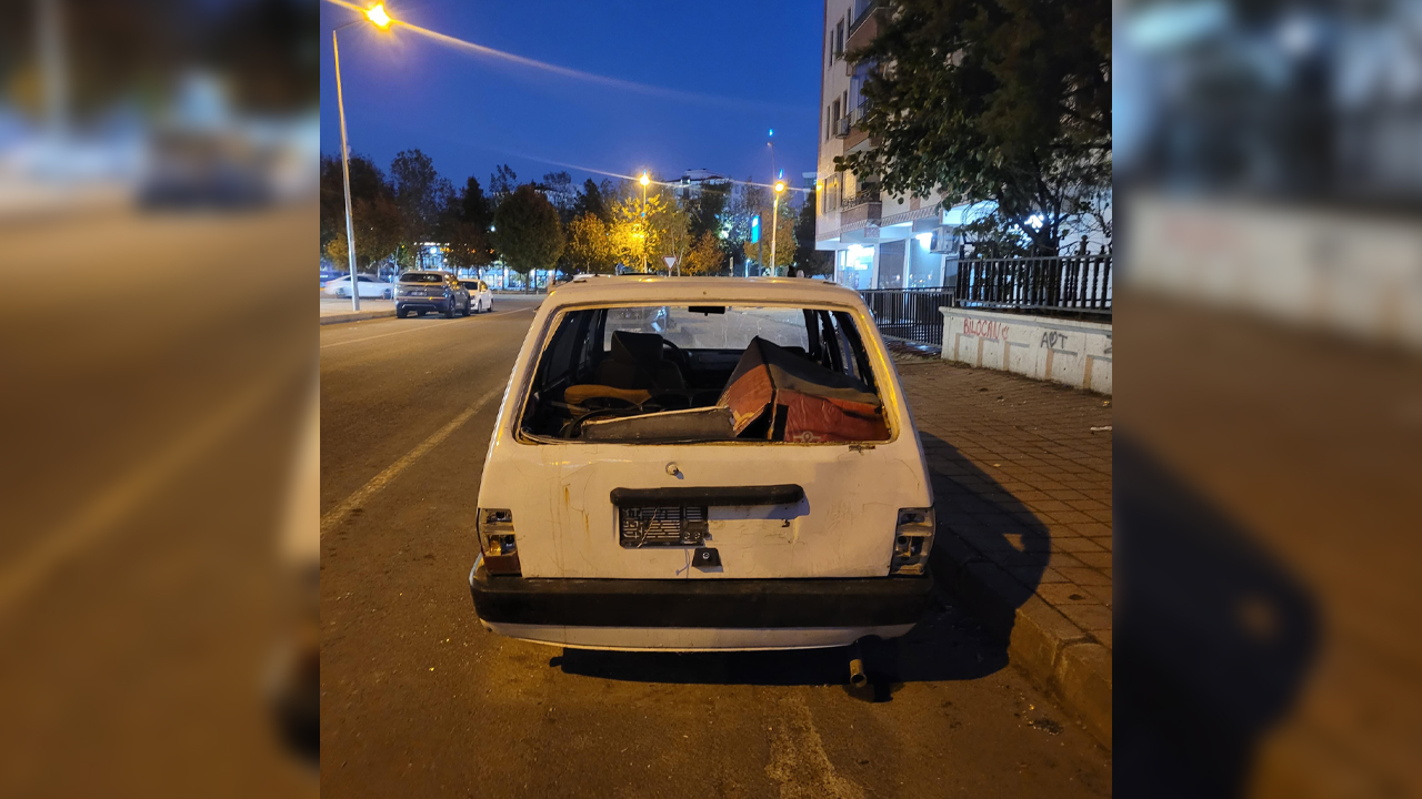 Diyarbakır’da Esrarengiz Araçlar Dikkat Çekiyor4