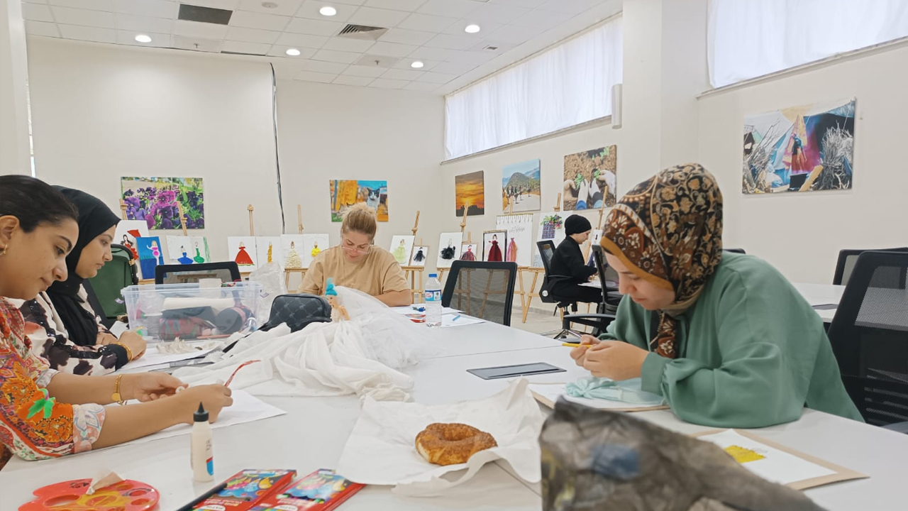 Diyarbakır'da Kadınlara Iş Kapısı Açan Akademisyen2