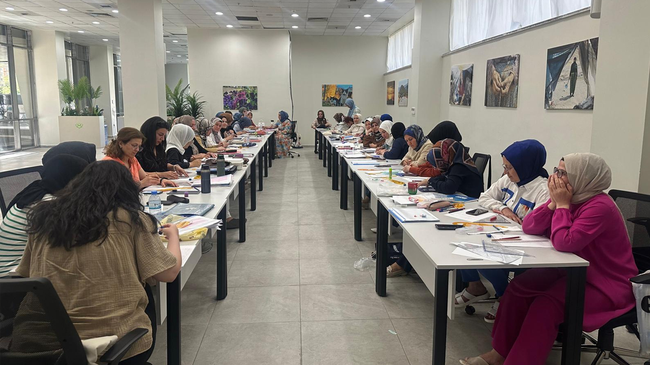 Diyarbakır'da Kadınlara Iş Kapısı Açan Akademisyen4