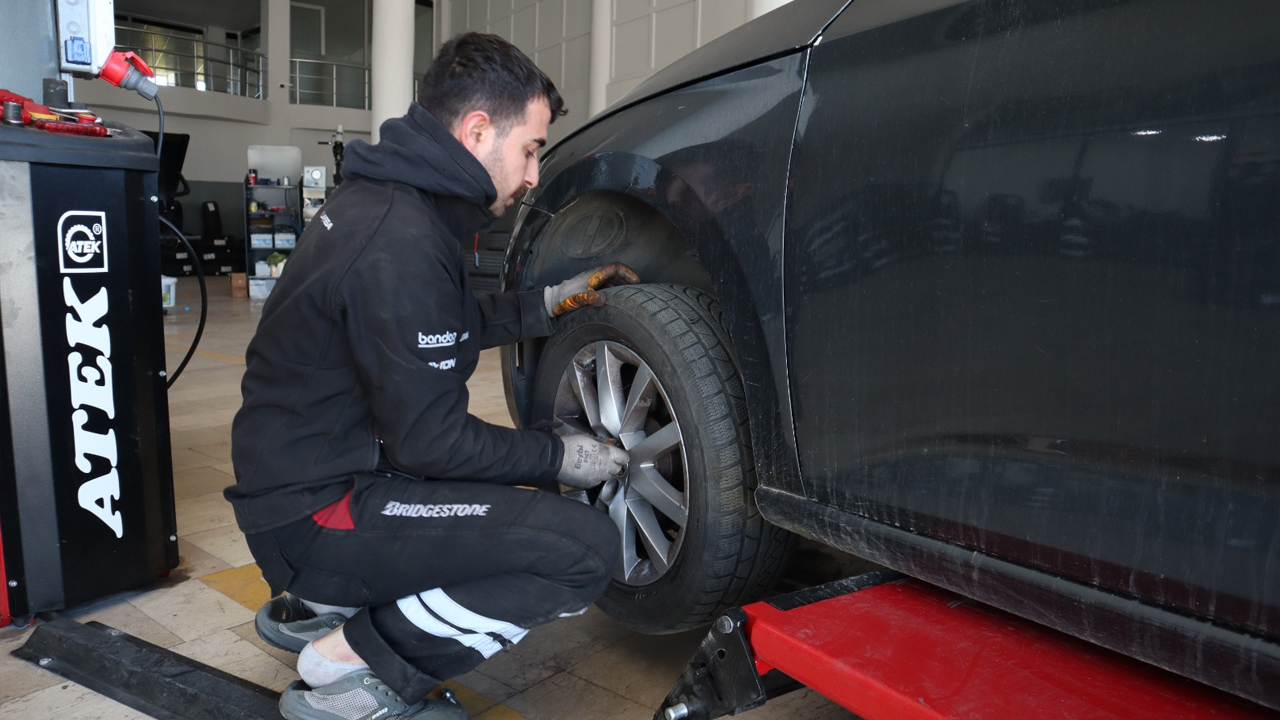 Diyarbakır’da Kış Lastiği Talebi Düşük3