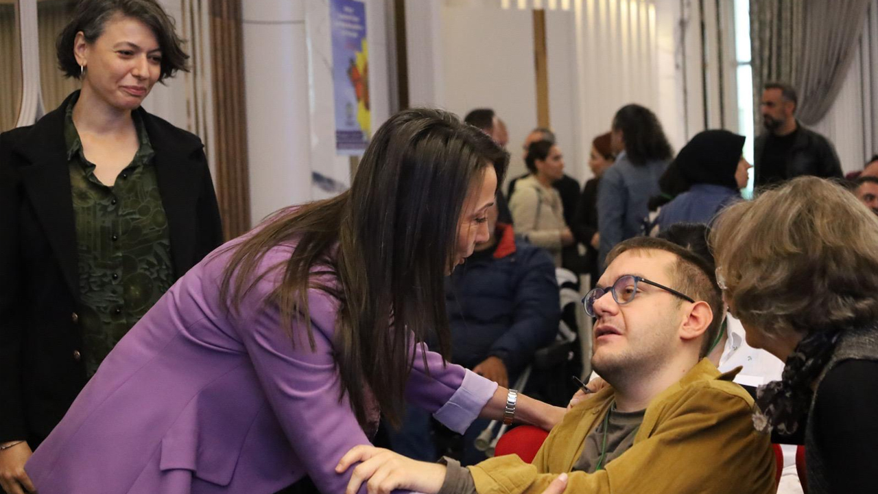 Diyarbakır’da Konuşan Hatimoğulları4