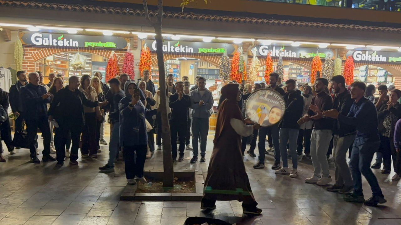 Diyarbakır'da Sanatın Kalbi, Sur Sokaklarında Atıyor4