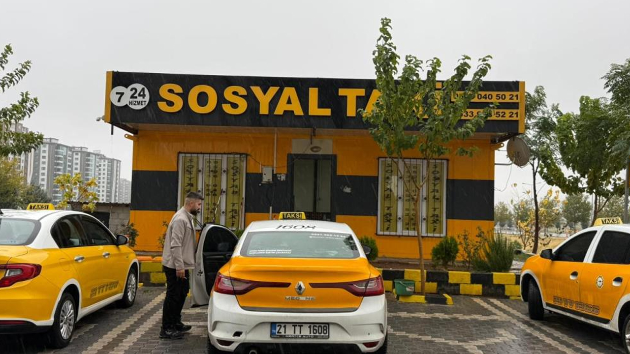 Diyarbakır’da Taksiciden Örnek Davranış2