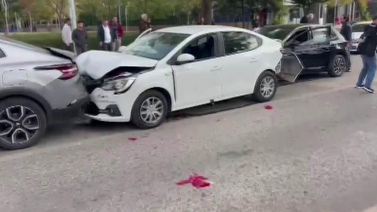 Diyarbakır'da Zincirleme Trafik Kazası