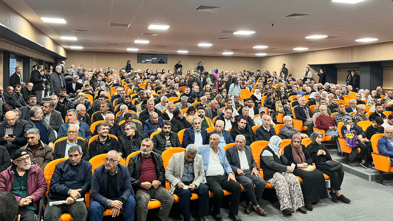 Diyarbakır’daki Halk Toplantısı Başladı3