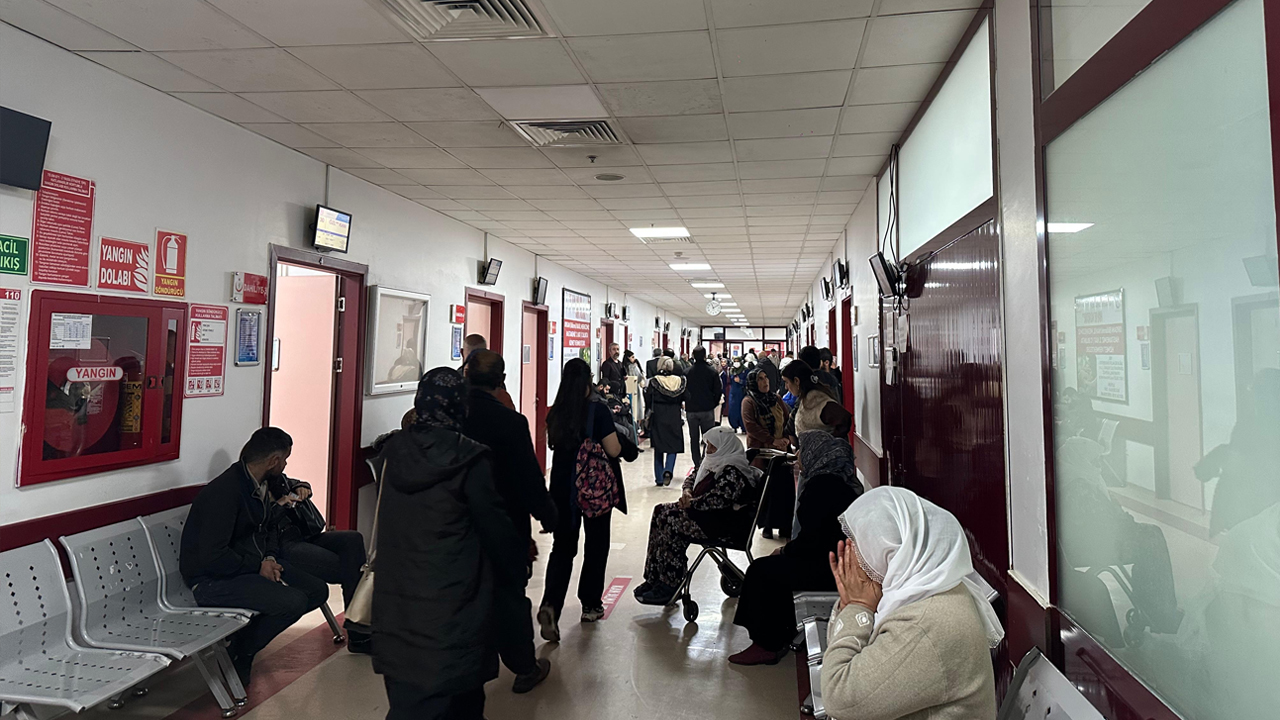 Diyarbakır’daki Hastanede Yoğunluk Çığ Gibi Büyüyor3