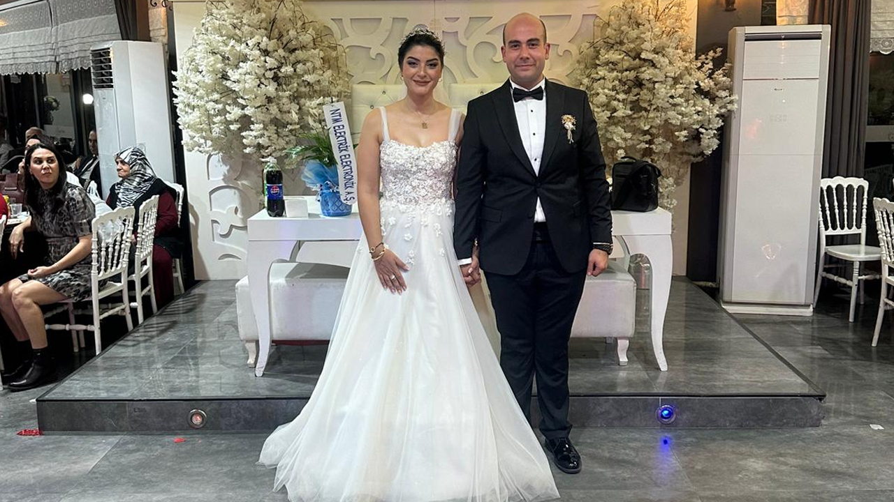 Diyarbakırlı Ailenin İzmir Düğünü