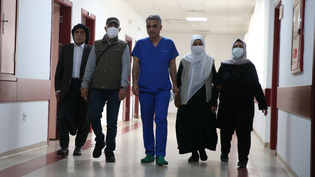 Diyarbakırlı Çiftler Böbrek Nakli Ile Eşlerini Hayata Bağladı
