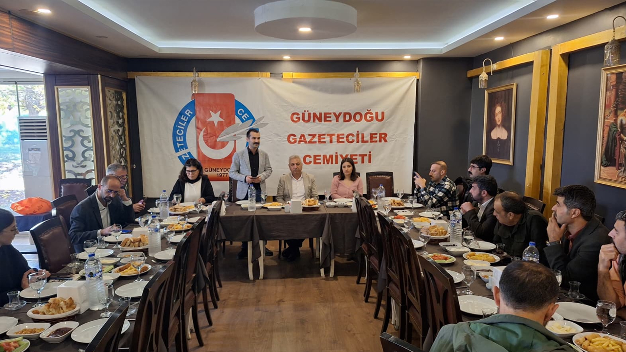 Emep Genel Başkanı Diyarbakır’da Konuştu