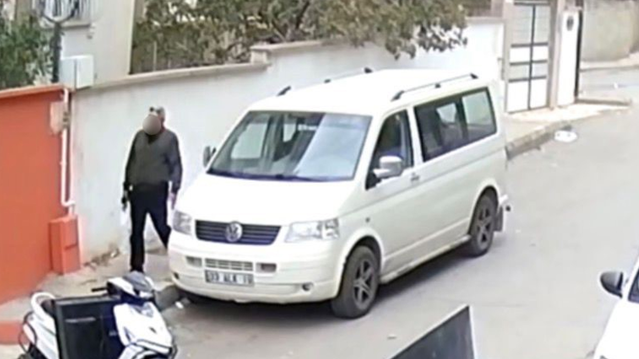 “Kadına Karşı Şiddetle Mücadele Günü”Nde Kadın Cinayeti