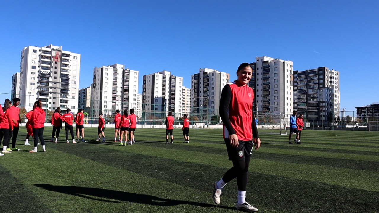 Amedspor Kadın Futbol Takımı Sahada Kimliğini Inşa Ediyor5
