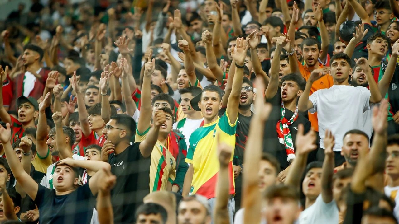 Amedspor’dan Leyla Zana’ya Iğdırspor Maçı Daveti2