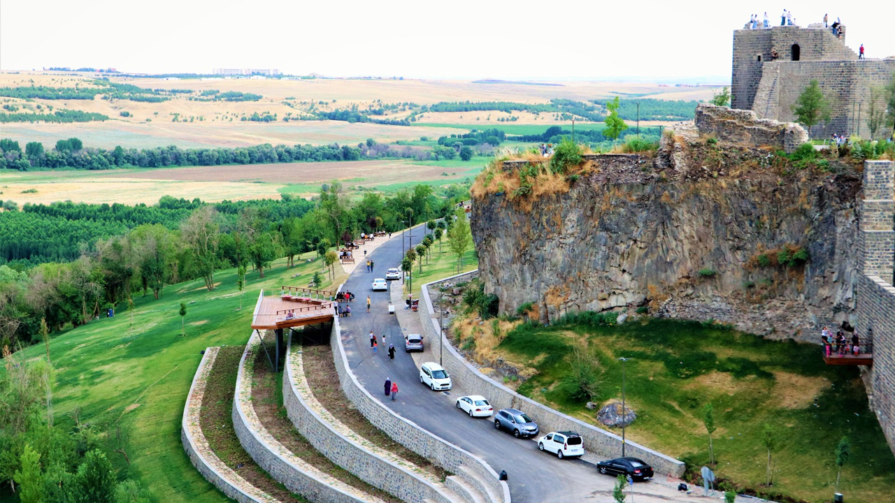Diyarbakır İçkale’nin 3 Bin Yıllık Sırları4