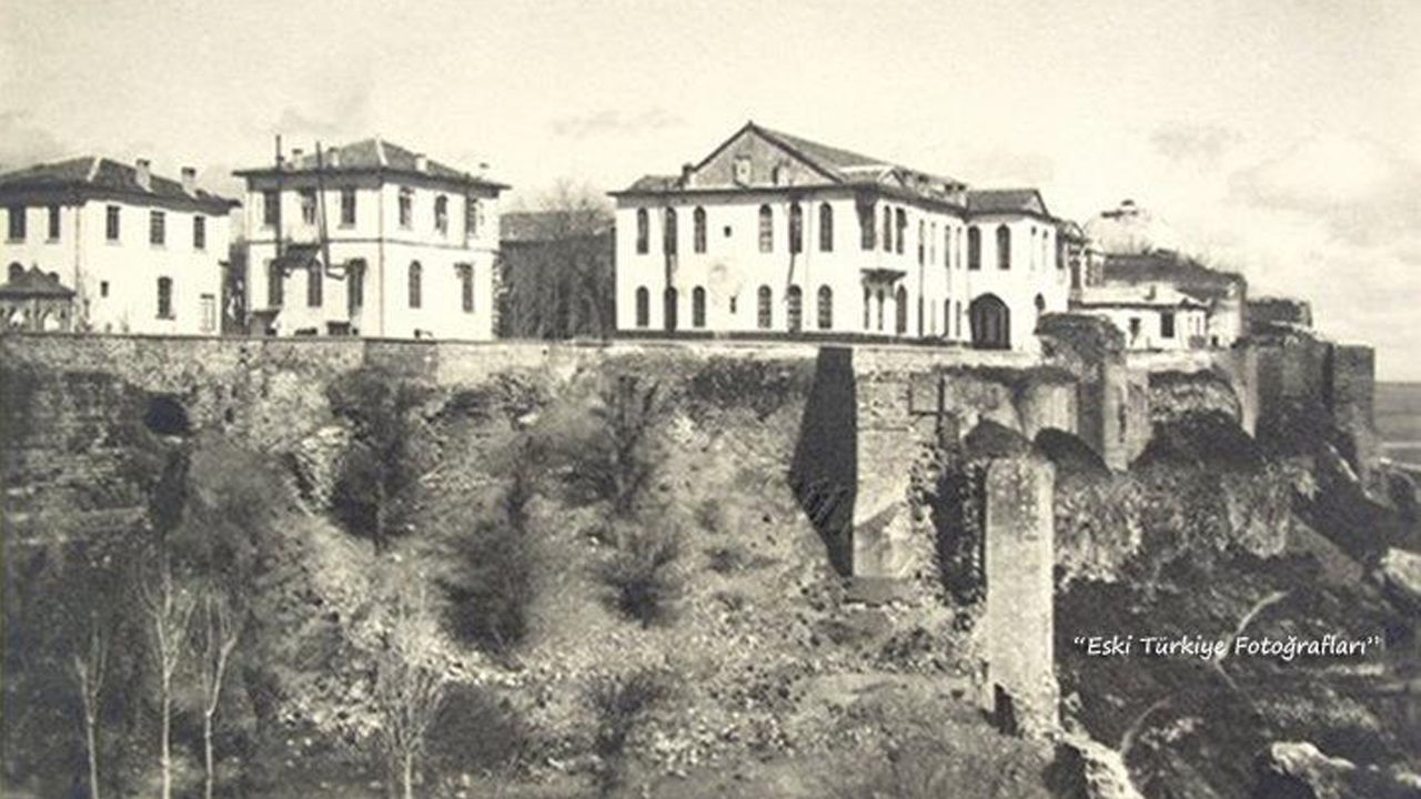 Diyarbakır İçkale’nin 3 Bin Yıllık Sırları7