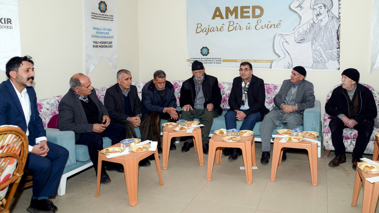 Diyarbakır’a, “Mala Çîrokbêjan”